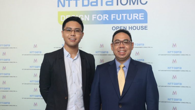 NTT DATA IOMC ร่วมกับเฮาส์ออฟเอ็ม เปิดตัว 3 โซลูชันอัจฉริยะสุดเจ๋ง ก้าวล้ำนวัตกรรม ตั้งเป้าช่วยธุรกิจไทย และอาเซียนก้าวสู่ระดับสากล