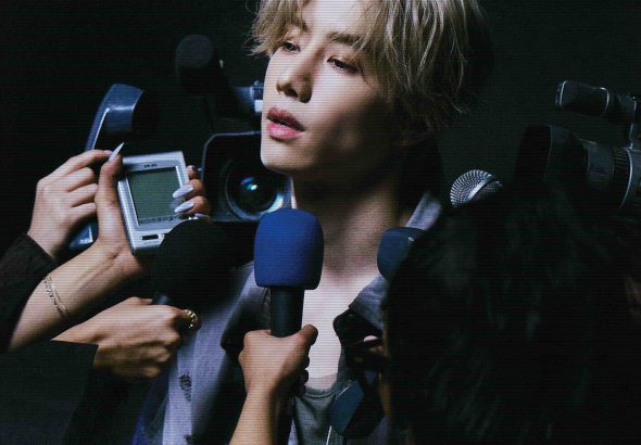 Mark Tuan_hold still (2)