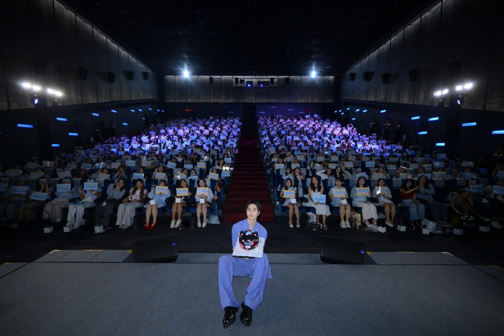 [XngHan ภาพที่ 22] งาน Lazada x XngHan BD & FANSIGN EVENT