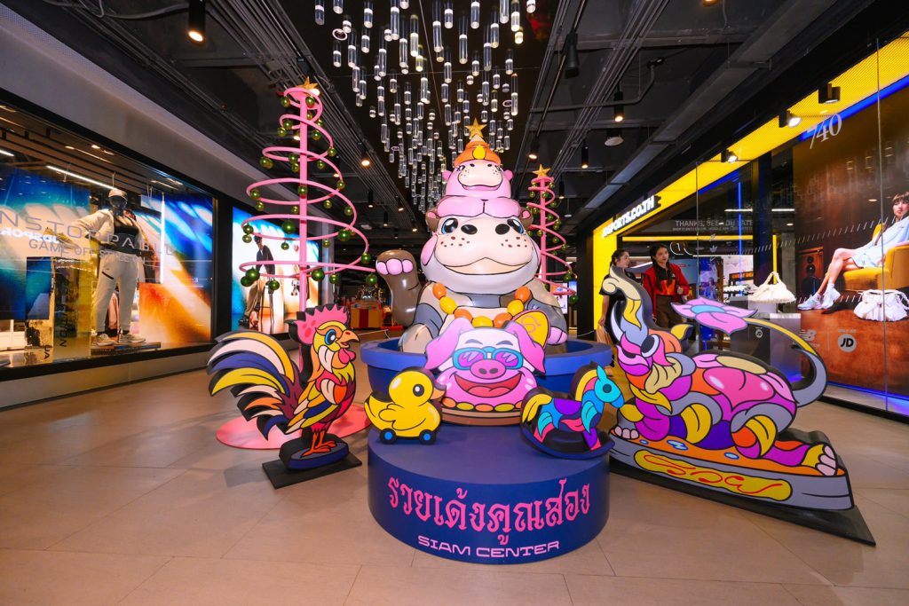 Siam Center การตกแต่งทั่วศูนย์ในธีมไทยสร้างสรรค์ (2)