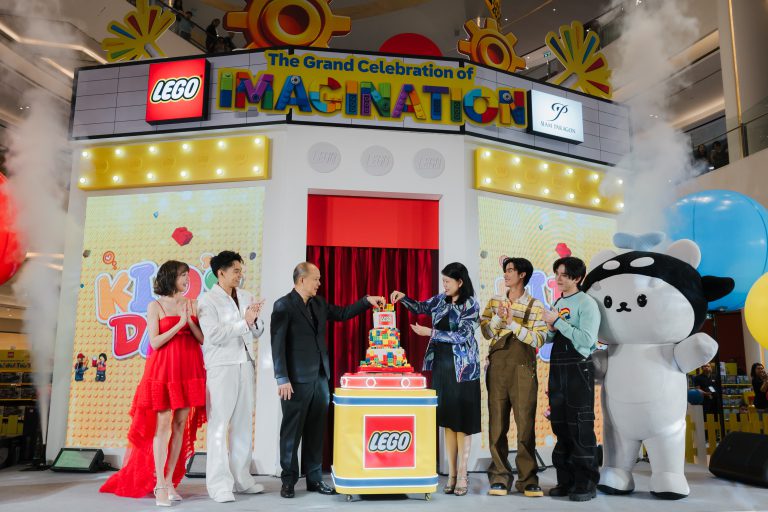 01.เลโก้ จับมือ สยามพารากอน ฉลองวันเด็กอย่า