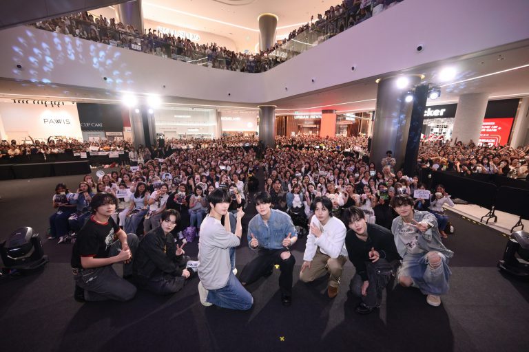 [NCT DREAM ภาพที่ 1] งาน Shopee x NCT DREAM 'Beat It Up' FANSIGN & CAFE EVENT