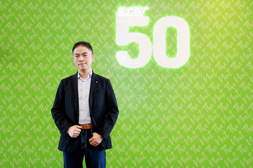 นายเจฟ ลี