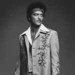 Static_TM-ArtistImage_2426x1365_BrunoMars_2026_Photo 2